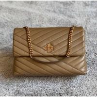 ราคา TORY BURCH KIRA CHEVRON CONVERTIBLE SHOULDER BAG (5031939171)