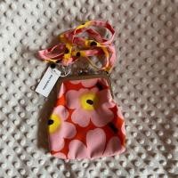 ราคา Marimekko roosa bag ใหม่ มือ1 (7333035138)