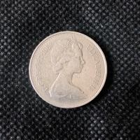 ราคา 10 Pence (เหรียญต่างประเทศ) (5303452071)