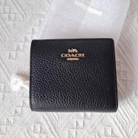 ราคา Coach Snap Wallet C2862 ขนาด 4.25" L x 3.5" H x 0.75" W #coach #snap (40579325576)
