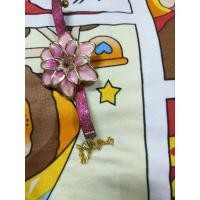 ราคา กำไลข้อมือลายดอกไม้งามดีสีชมพู (42050738370)