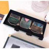 ราคา ** จำนวนจำกัด ** Marc Jacobs mini gift set 3*25ml พร้อมส่ง (22336775769)