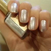 ราคา (ของแท้/พร้อมส่ง)Skinfood Pedicure Sparkle #11 Diamond Sparkle (3025271)