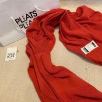 ราคา ผ้าพันคอ PleatPlease Issey Miyake Scarf ของใหม่ป้ายห้อย ... (2450832365)