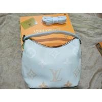 ราคา กระเป๋าLVสะพายได้ ถือได้ (9989544160)