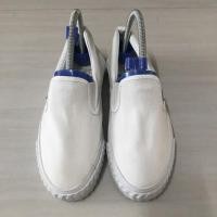 ราคา รองเท้าผ้าใบslip onสีขาว (3632947747)