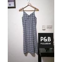 ราคา Pull &​ Bear เดรสสายเดี่ยว เอี๊ยม ลายสก็อต ไซส์ S (10303569058)