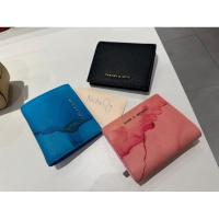 ราคา กระเป๋าสตางค์ใบสั้น 2พับ Charles&keith สีใหม่ล่าสุด 1,390.- (23035424583)