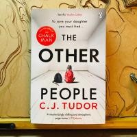 ราคา ข439 THE OTHER PEOPLE C.J. TUDOR 'A mesmerizingly chilling and atmospheric page-turner' J. P. Delaney (19679328750)