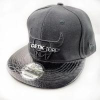 ราคา Chicago Bulls Black Bull Basketball Visor Leather NBA Snapback Leather Cap (24793192352)