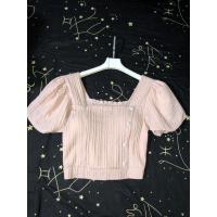 ราคา ใหม่ เสื้อครอปคอเหลี่ยมกระดุมหยกแขนพองสีชมพูพาสเทล (41850663268)