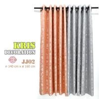 ราคา ผ้าม่าน ผ้าม่านสำเร็จรูป ผ้าม่านตาไก่ พื้นสีเทาเงิน หรือ สีส้ม มีลายใบไม้ JJ02 ขนาด ก 140 x ส 160 ซม. (13911384277)