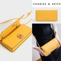 ราคา กระเป๋าสตางค์,สะพาย,ครอสบอดี้ Charles&keith แท้ 850.- ลดจาก 1,790.- (12053479757)