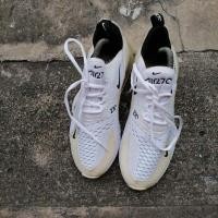 ราคา รองเท้ามือสอง ไนท์กี้แท้ยาว 26.5CM. (20735087629)