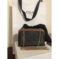 ราคา Celine Clutch on chain (12221374155)