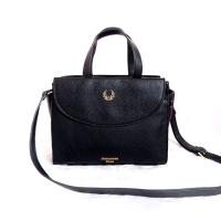 ราคา [กระเป๋ามือสอง] SAMANTHA VEGA SAILOR MOON ของแท้! cross body หนังวัวแท้ 9.5นิ้ว สีดำ กระเป๋าสภาพดี กระเป๋าสะพายข้าง (13706170012)