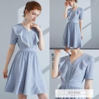 ราคา Dress4646 เดรสคอวีแต่งระบายขอบลูกไม้สีพื้นฟ้าอมเทา ซิปข้าง ผ้าชีฟองเนื้อทรายเนื้อหนามีน้ำหนักทิ้งตัว มีซับในอย่างดี (20384554505)
