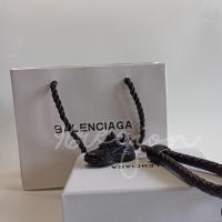 ราคา GANTUNGAN BALENCIAGA TRIPLE S BLACK KEYCHAIN (18379910565)