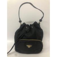 ราคา กระเป๋ามือสอง PRADA MILANO ผ้าสีดำ อะไหล่ทอง ขนาด 8 นิ้ว พร้อมส่ง (20184447975)