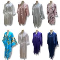 ราคา เสื้อคลุม ผ้าซาติน สินค้ามือสอง (27133870657)