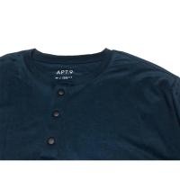 ราคา APT.9 เสื้อยืดแขนยาว รหัส 4 (43305793039)