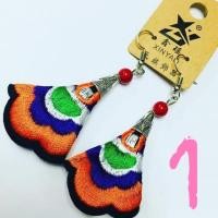 ราคา ต่างหูผ้างานปักชาวเขา (1639350866)