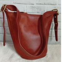 ราคา Coach Vintage Y2K Bag มือสอง British Tan หนังแท้ Made in USA Maggie Duffle 9953 มือสอง (53707035403)