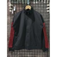 ราคา เสื้อแจ็คเก็ต Adidas มือสอง สีเทาเข้ม ผ้าวอร์ม สภาพดี อก40S474⚡ (44658312240)