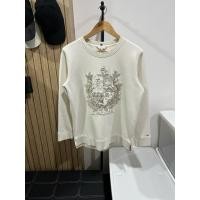 ราคา เสื้อสเวตเตอร์ Tommy Hilfiger สีขาวครีม งานปัก แท้ มือสอง (50906237185)