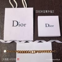 ราคา Dior Dior[Di️R สร้อยข้อมือโลหะ]--CD (40179932738)