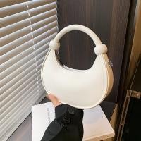 ราคา French Classy Portable Small Bag Female Bag 6 New Style Fashion Shoulder Bag Fashion Cross-body Dumpling Bag (44960653473)
