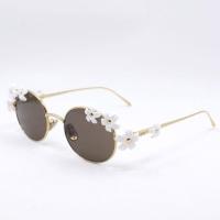 ราคา แว่นกันแดด Loewe Daisy Field sunglasses LW40173U (52605057169)