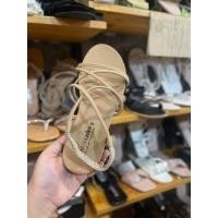 ราคา รองเท้ารัดส้น สวมใส่สบาย (21894257700)