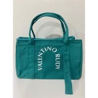 ราคา กระเป๋าถือ Valentino Rudy Aqua Tote Bag ของแท้ 100% (ของใหม่) (27316550870)