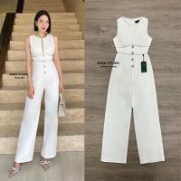 ราคา จั๊มสูทแขนกุดขายาวสีขาวช่วงบนเป็นผ้าอัดพลีท #WJ0001 (22232574028)