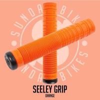 ราคา ปลอกมือจักรยาน BMX Sunday Seeley (Jake Seeley SIgnature) Grips Orange 160mm (24592949360)