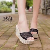 ราคา รองเท้าส้นเตารีดแต่งผ้าลูกไม้ด้านหน้า (21693686)