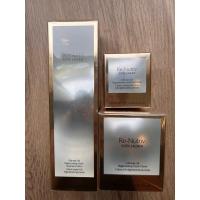 ราคา ป้ายไทย_ของแท้100%_ESTEE LAUDER Re-Nutriv Ultimate Lift Regenerating Youth Creme Rich 50 ml/ Lotion 200ml/ Eye cream15ml (25584497855)