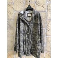 ราคา เสื้อคลุมลายพรางทหาร มีฮู้ด จั้มเอว เสื้อแขนยาว ทรงเลดี้ Ladies camo utility jacket Hoodie M มือสองสภาพดี (41352426656)