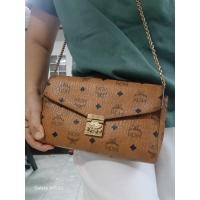 ราคา MCM Millie มือ 2 ของแท้อะไหล่มีเฟด / ภายในสะอาดsize 9*5.5*1.5 " / โดยรวมดูดีสายถอดได้ (27829059146)
