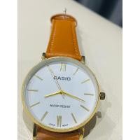 ราคา นาฬิกาข้อมือ CASIO สายหนังสีน้ำตาล หน้าปัดขาว เรียบๆแต่ดูดี ถ่านหมด (22580289785)