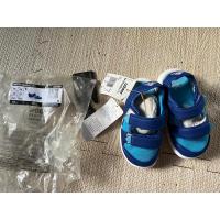 ราคา รองเท้ารัดส้น adidas 9uk 16cm ของใหม่ (23258898826)