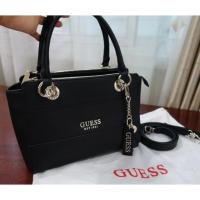 ราคา กระเป๋า GUESS มือสอง สภาพใหม่มาก (3127368133)