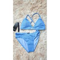 ราคา Mossimo Bikini ชุดว่ายน้ำทูพีชสีฟ้าสดใส ผ้าทีย่นสุดฮิต ดีเทลสายไขว้หลัง (45961021586)