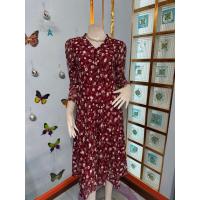 ราคา เดรสแขนยาวผ้าลูกไม้สีแดงเลือดนก (55006662624)