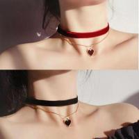 ราคา Vintage Velvet Peach Heart Pendant Double chain Necklace Versatile PU leather Clavicle Chain (49310622232)