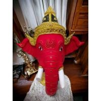 ราคา เศียรครู พระพิฆเนศ ขนาดครอบศรีษะ งานกระดาษ ใส่ตาแก้ว ปิดทองเค ประดับเพชรคริสตัล ฟรีขาตั้งไม้อัดสีแดง (เศียรสีแดง) (24709741695)