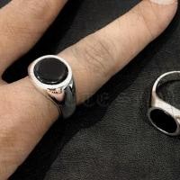 ราคา แหวนเงินแท้ ฝังนิลหน้าเรียบ ทรงกลม ONYX & Sterling Silver 925 NSRG2473 (11779649455)
