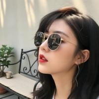 ราคา แว่นกันแดดกรอบโลหะทรงกลมสไตล์วินเทจ ทรงเกาหลี เลนส์กรองแสง UV400 ใส่ได้ทั้งชายและหญิง (51757587035)