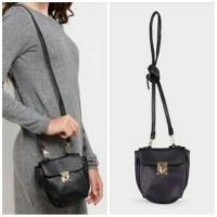 ราคา Billabong Ruby Festival Purse กระเป๋าดั้งเดิม (3886054355)